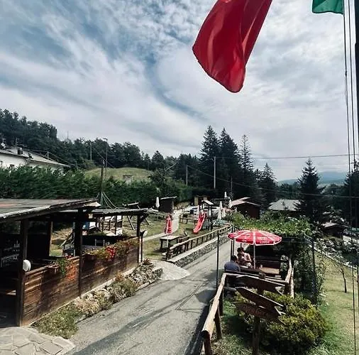 بيت ضيافة Trout Collagna