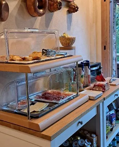 بيت ضيافة Trout Collagna