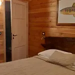 Trout Гостевой дом Collagna