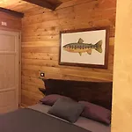 Gæstehus Trout Collagna