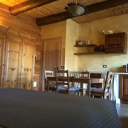 Trout Πανσιόν Collagna