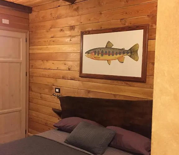 Vendégház Trout Collagna